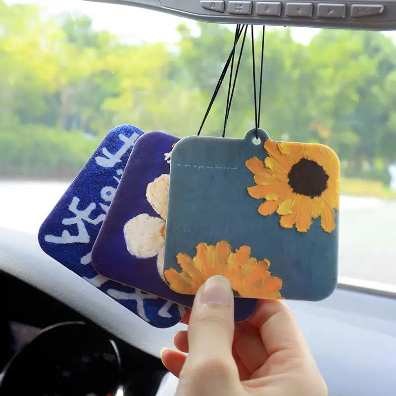 Custom hanging air freshener with long-lasting fragrance up to 20 days