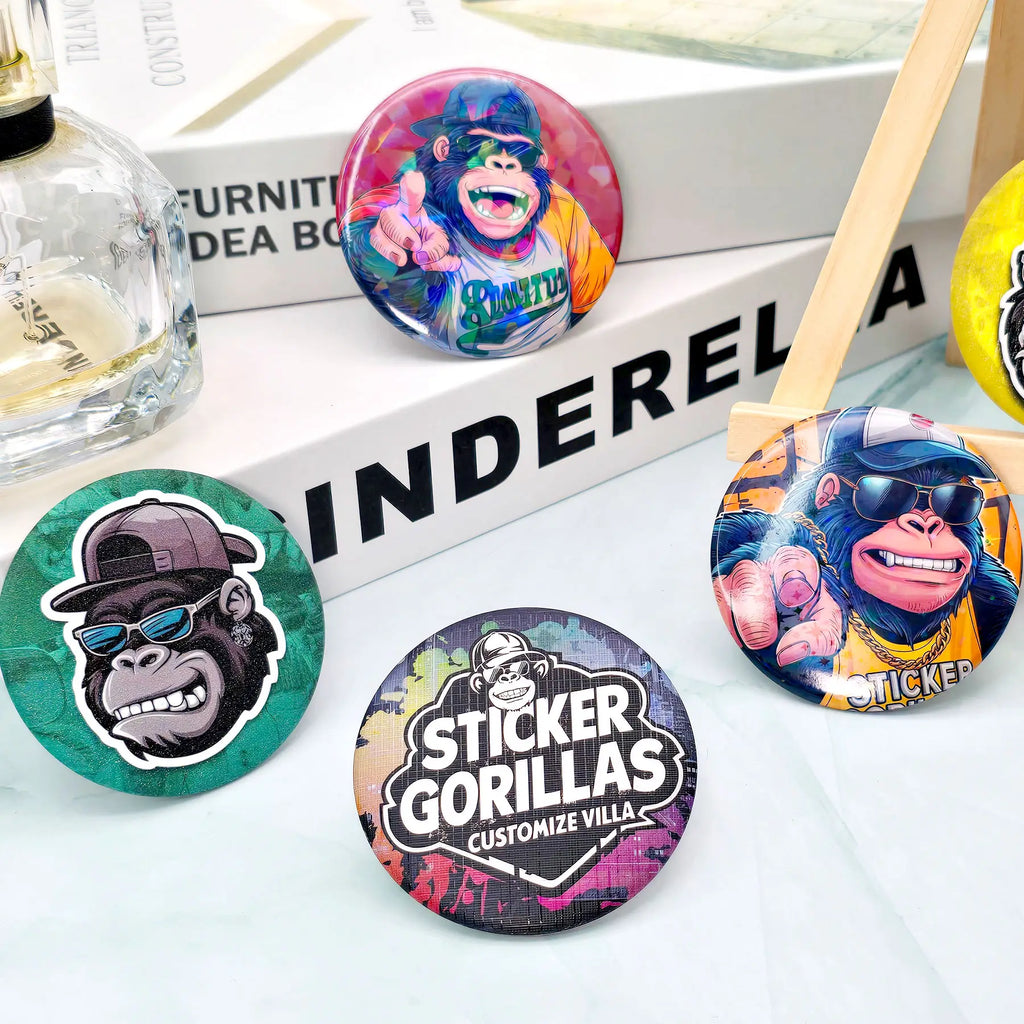 Custom classic buttons showing four finish options: clear, holo broken, holo star and holographic pin-back badges side by side